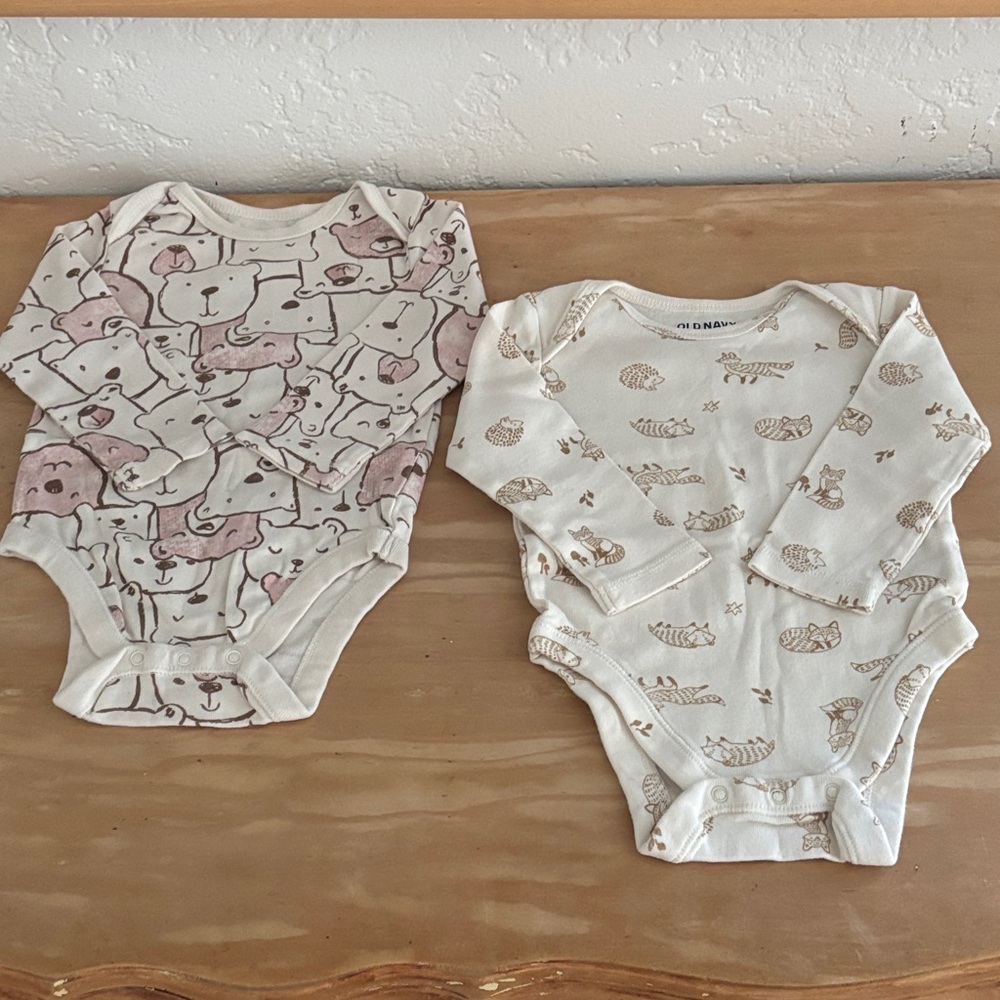 Old Navy Colorful Baby Outfit Collection - Picture 6 of 11